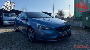 Volvo V40 II 2015