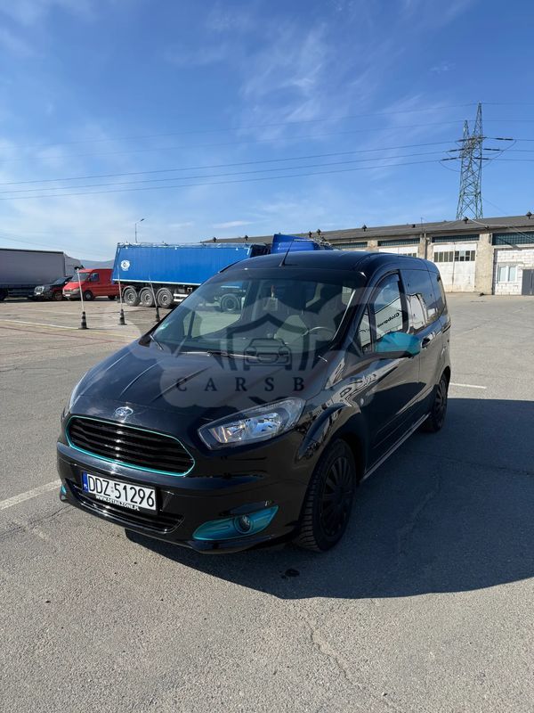Ford Tourneo Courier 2017