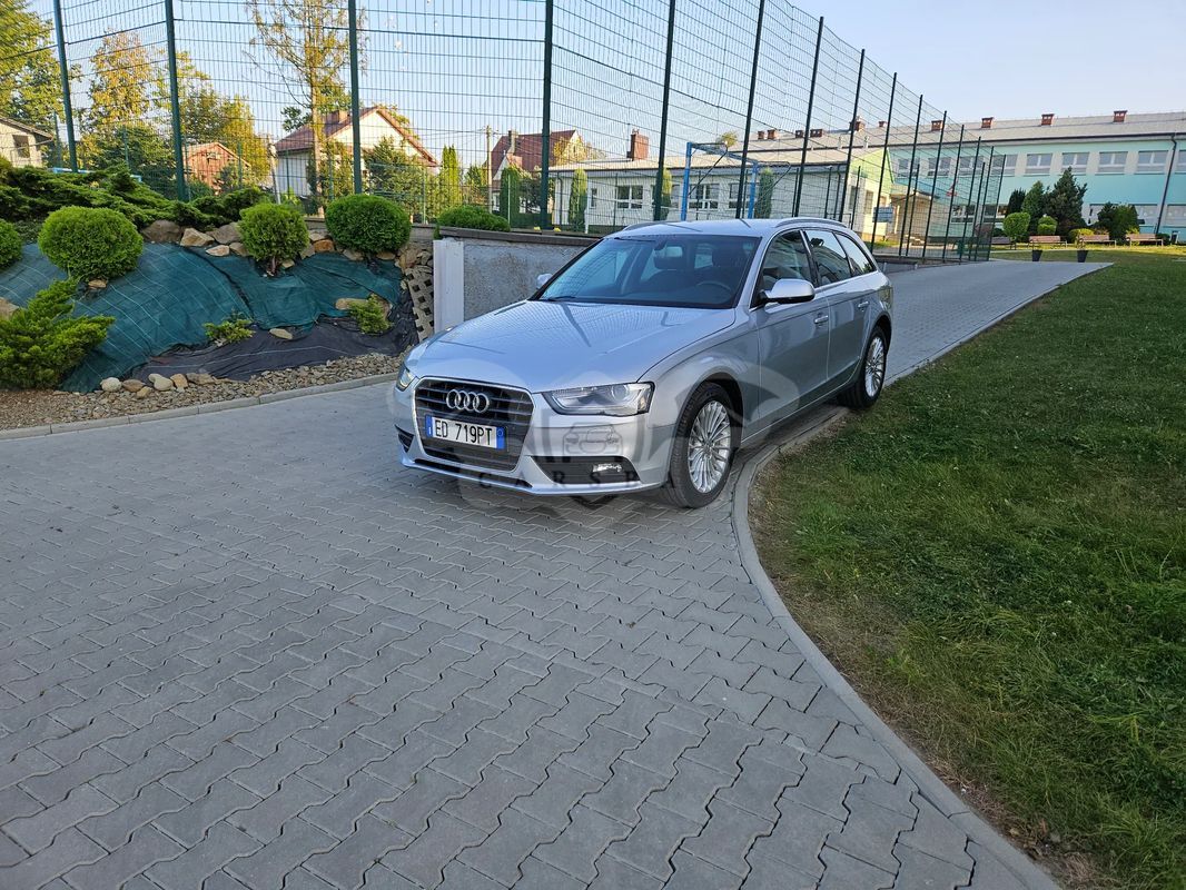 Audi A4 B8 2.0 TDI DPF Ambiente 2014