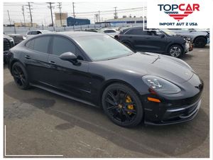 Porsche Panamera 4 2018