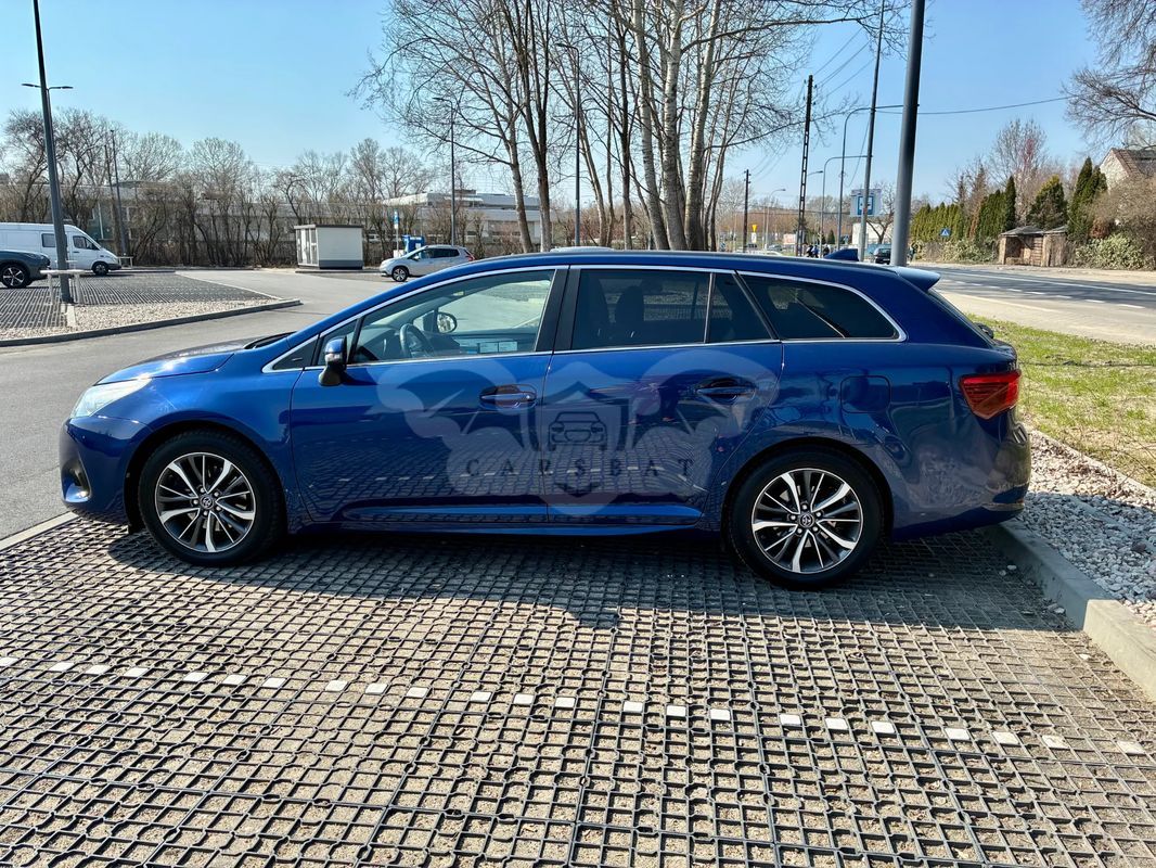 Toyota Avensis III 2.0 D-4D Premium 2016