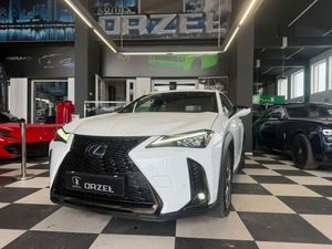 Lexus UX 2019