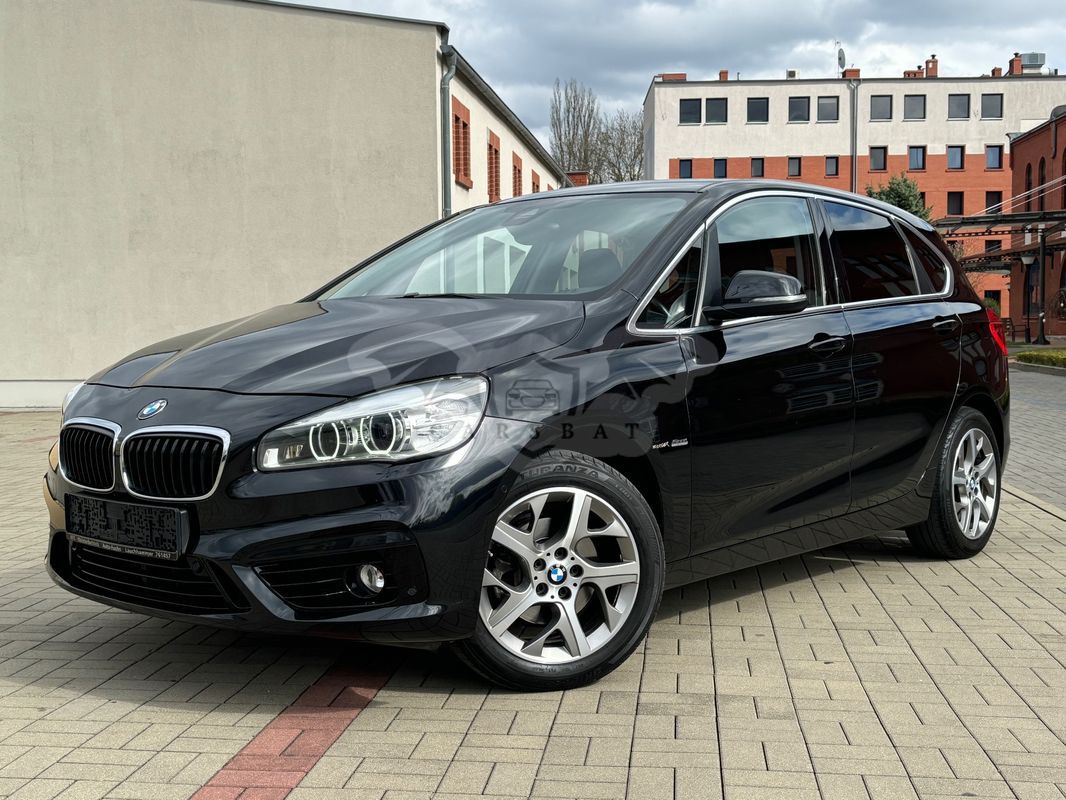 BMW 2 Series 218i Sport Line 2017