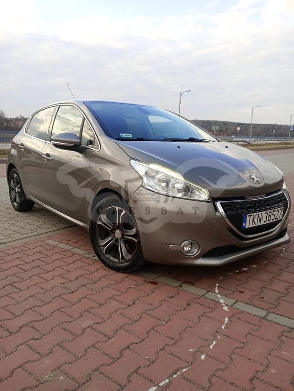 Peugeot 208 I 1.2 VTi Allure 2012