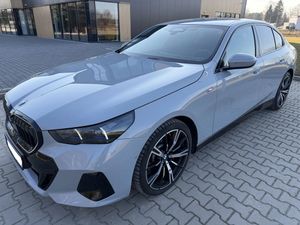 BMW 5 Series G60 ver-520d-xdrive-mhev-m-sport 2023