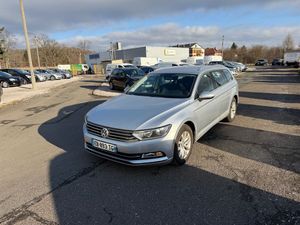 Volkswagen Passat B8 ver-variant-1-6-tdi-scr-dsg-comfortline 2016